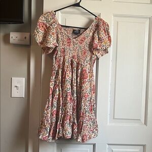 Floral Flowy Sleeve Dress